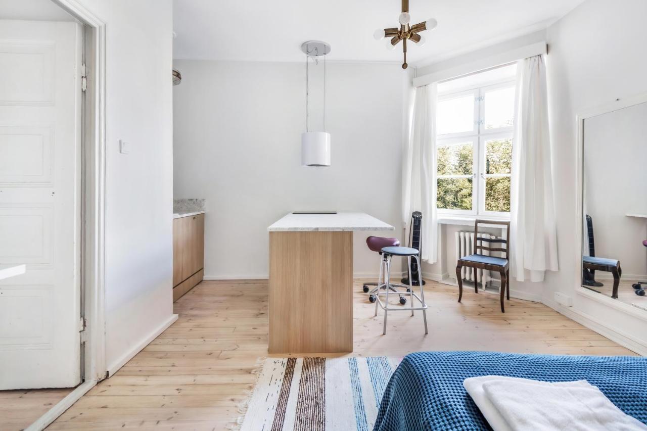 Appartamento Wehost Modern And Well-Equipped Studio With A View @Viides Linja 3 Helsinki Esterno foto