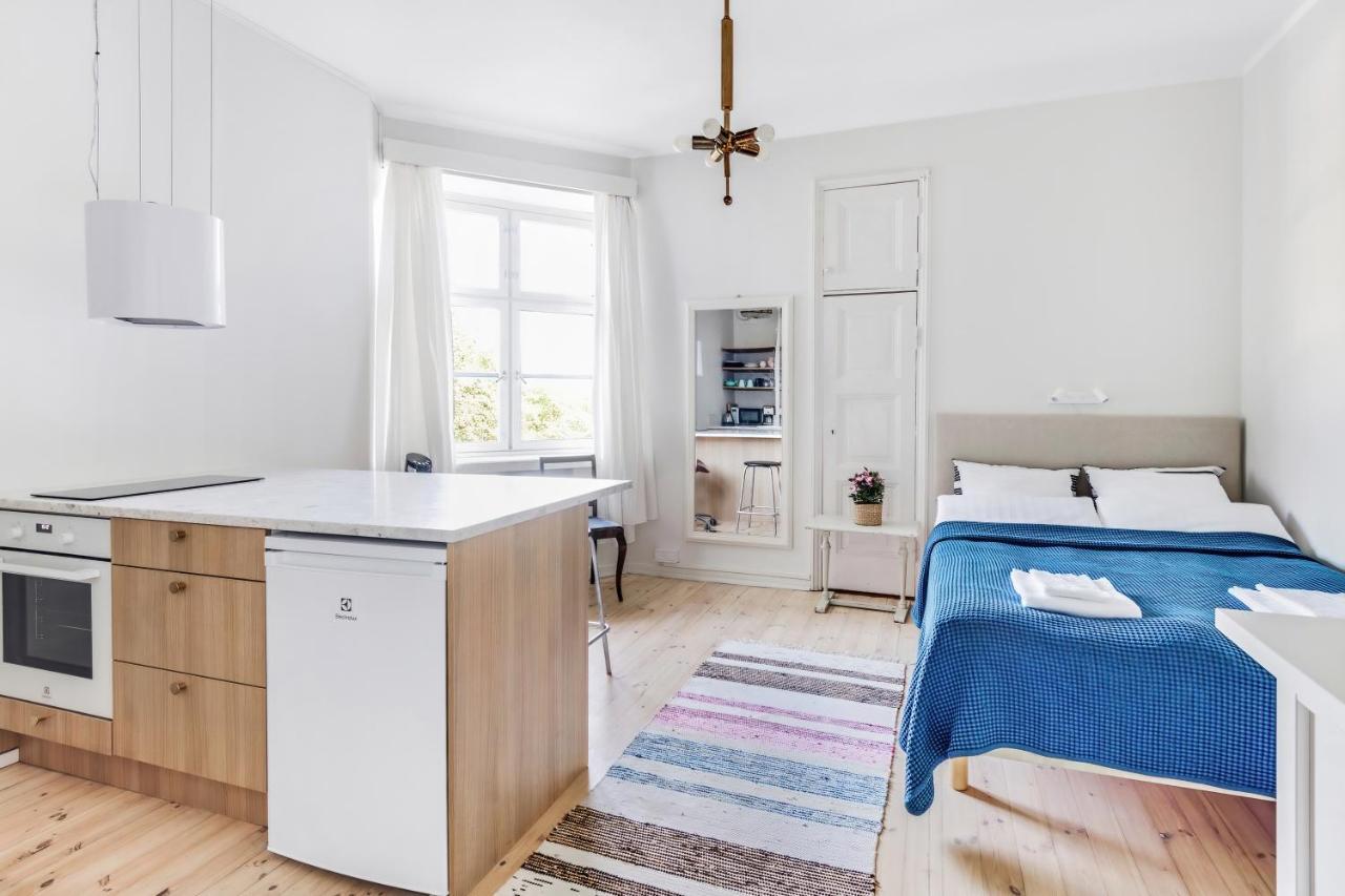 Appartamento Wehost Modern And Well-Equipped Studio With A View @Viides Linja 3 Helsinki Esterno foto